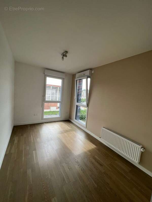 Appartement à ROMAINVILLE