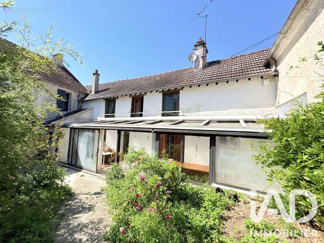 Maison 200 m² à Sablonnieres  - photo 3