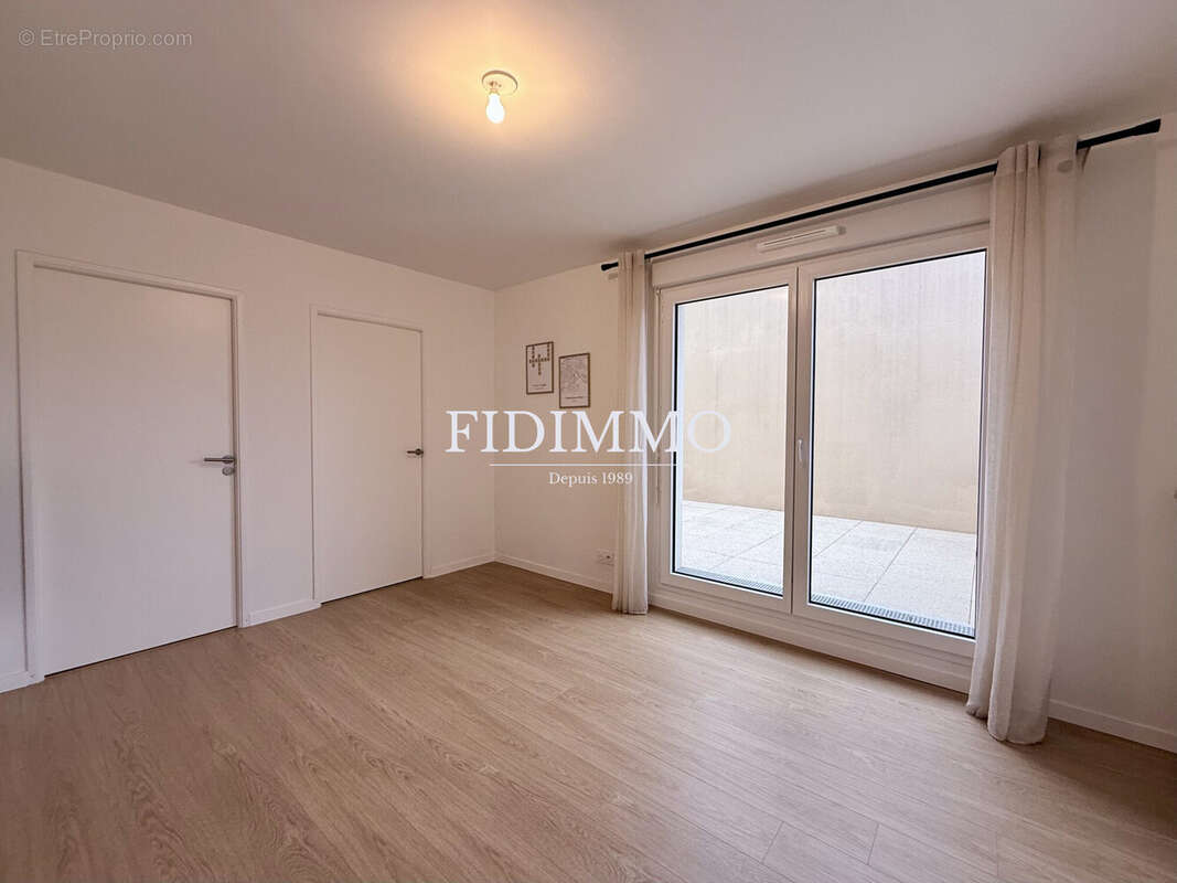 Appartement à CHENNEVIERES-SUR-MARNE