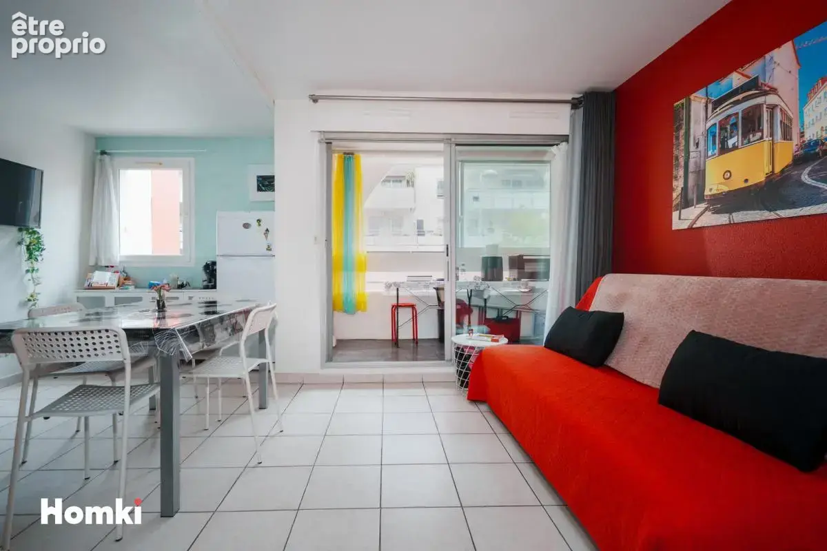 Appartement T3 de 45 m² à Sète 34200, Rue des Vermoutheries - photo 4
