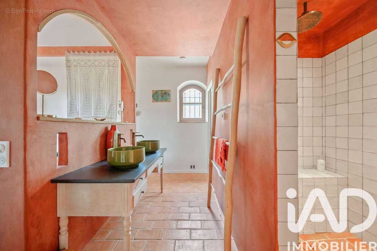 Photo 4 - Maison à CARQUEIRANNE