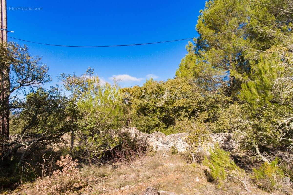 Terrain à GORDES