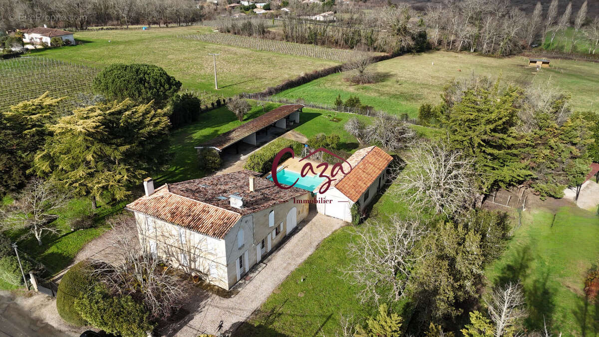 Girondine en pierre avec dépendance proche Camblanes et Meynac - photo 18