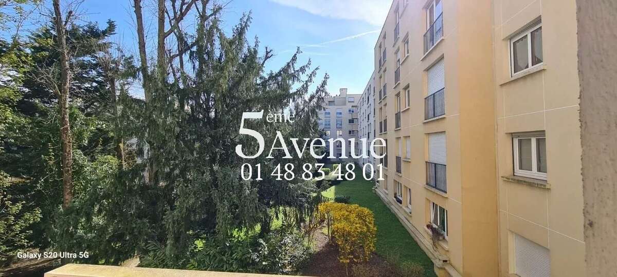 Spacieux deux pièces de 56.22 m² complétement rénové à 700 m du RER A - photo 4