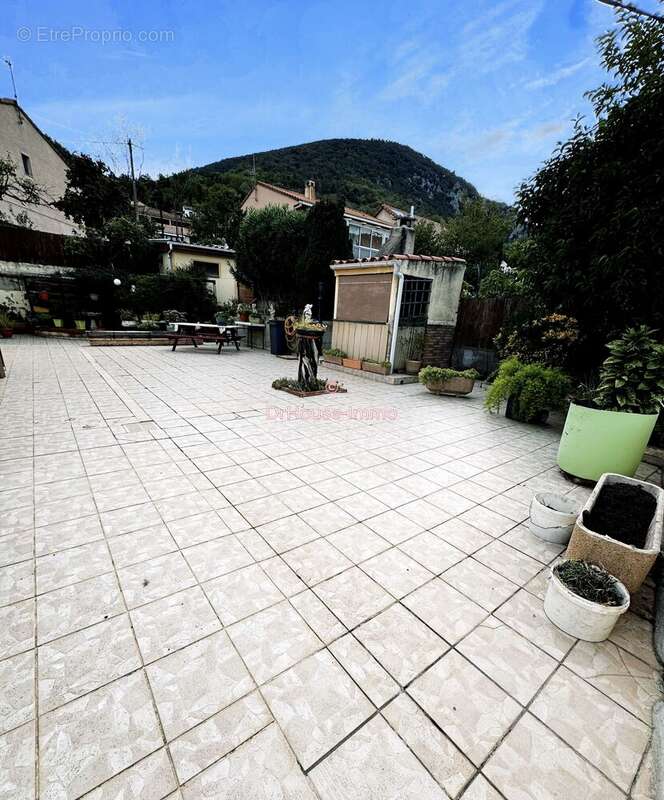 Maison 150 m² à Ria-Sirach  - photo 3