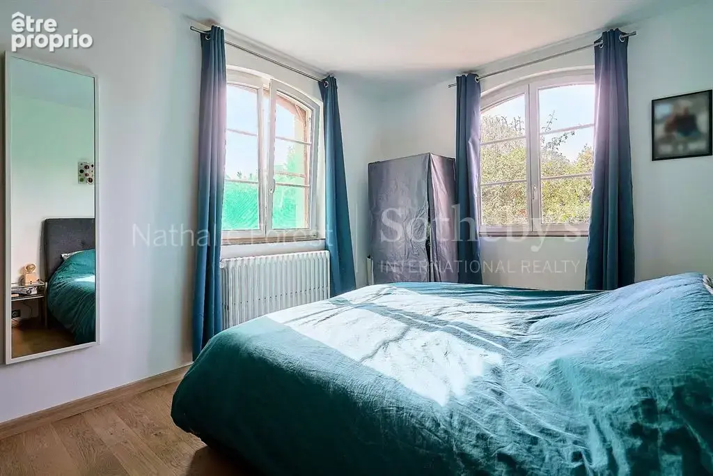 EN EXCLUSIVITÉ – VILLENEUVE-D’ASCQ  SART – Maison 5 chambres – Terrain 1 094 m² Secteur recherché – À proximité du tramway – Jar - photo 13