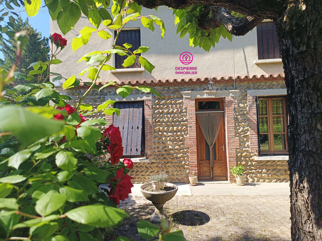 Maison à SAINT-SORLIN-EN-VALLOIRE