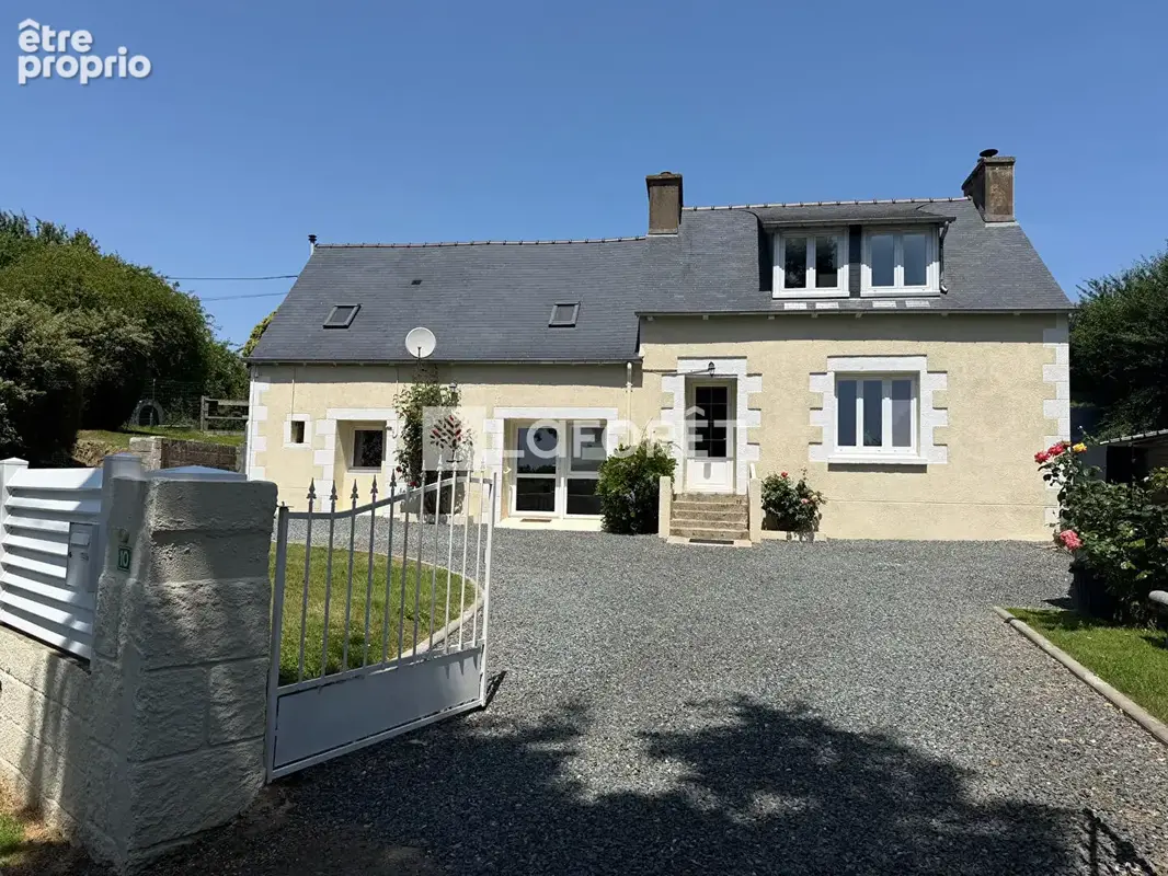 Maison Pludual 4 pièce(s) 110 m2 - photo 1