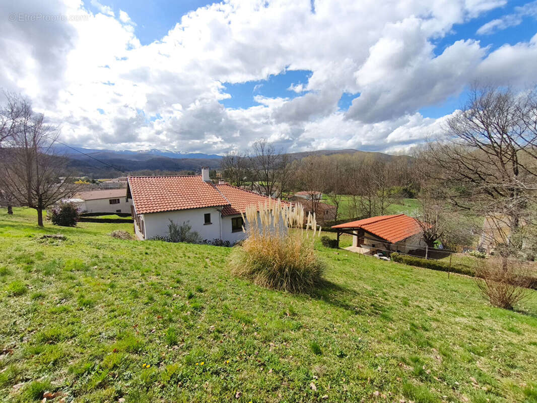 Maison à SAINT-JEAN-DE-VERGES