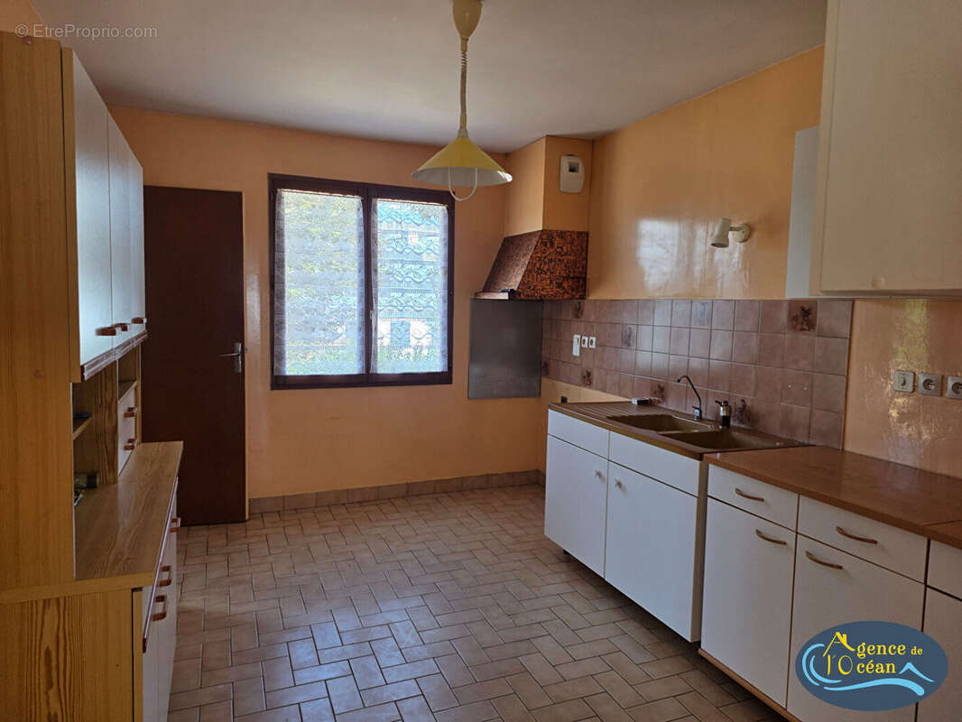 Maison 3 chambres + sous-sol à vendre 56130 FEREL à seulement 800 mètres des bords de Vilaine et du port d'ARZAL / CAMOEL par le - photo 3