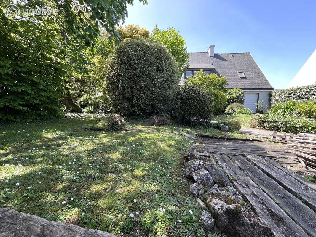 Maison évolutive au cœur de Fouesnant – 193 m² – Jardin clos de 966 m² - photo 10