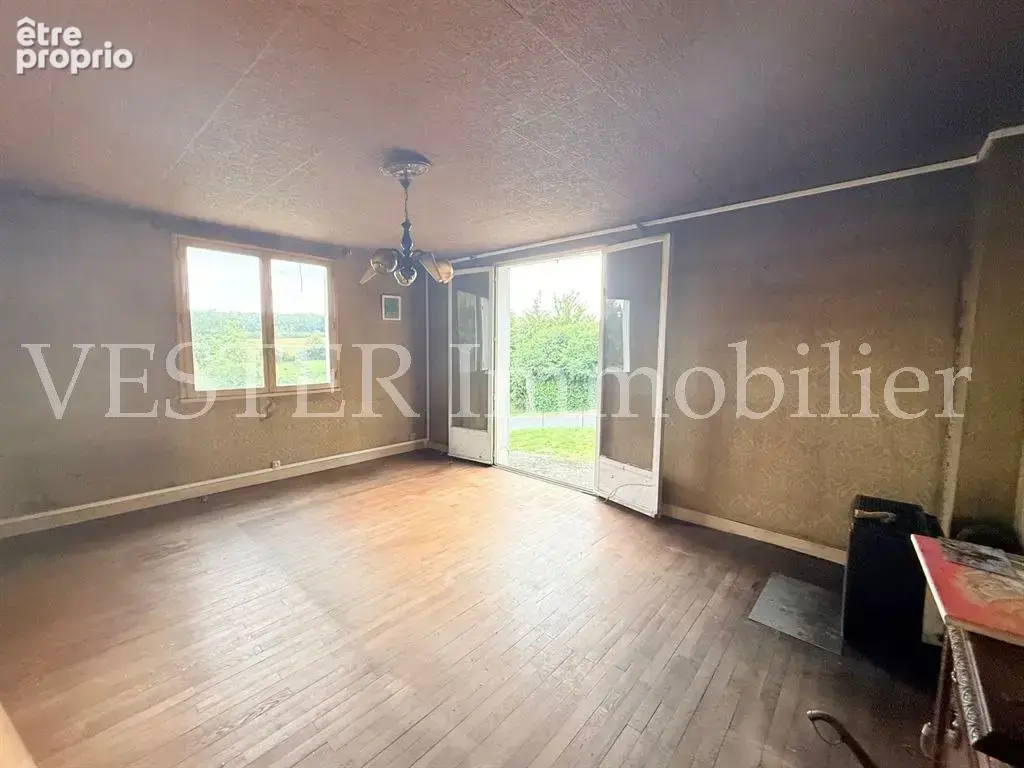 Maison sur un terrain de 2 178 m² dont 1 424 m² en zone U3 - photo 5