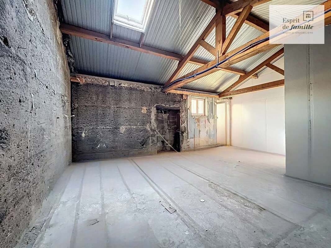 Appartement à LYON-9E