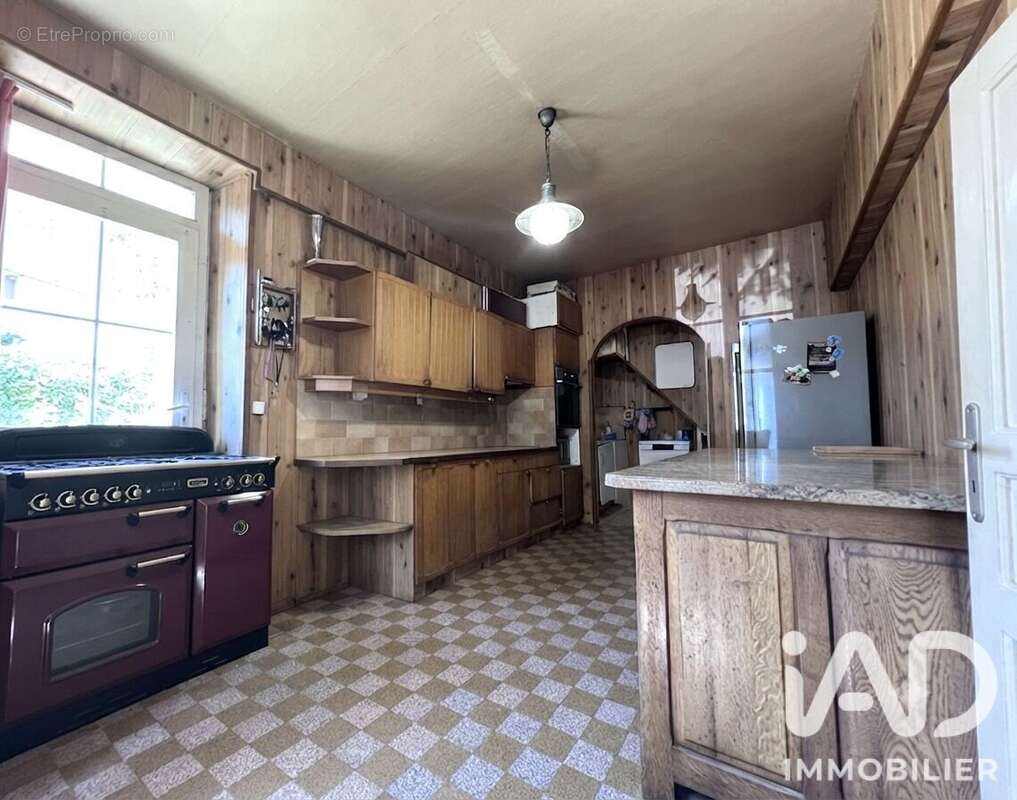 Maison 211 m² à Magny-En-Vexin  - photo 4