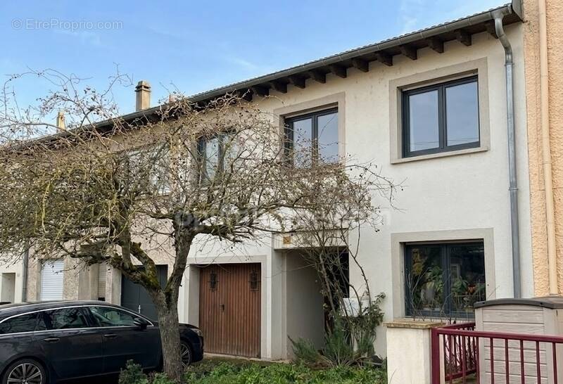 Maison à BERTRANGE