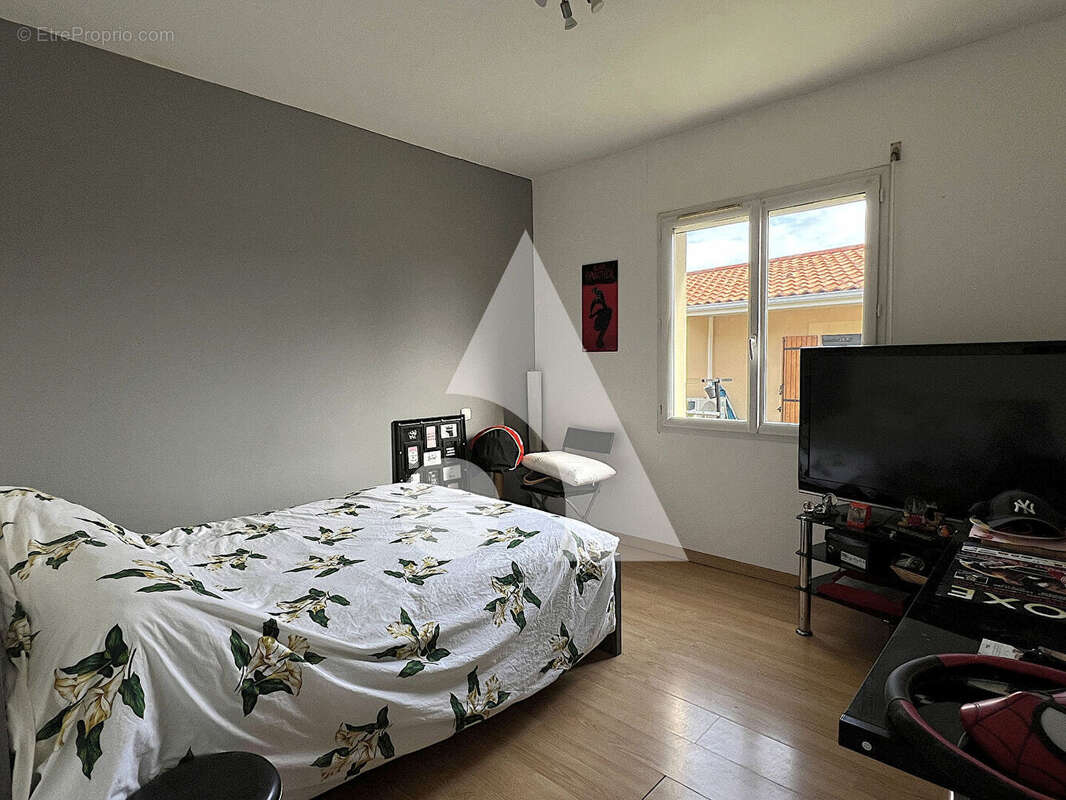 Maison à SAINT-DENIS-DE-PILE