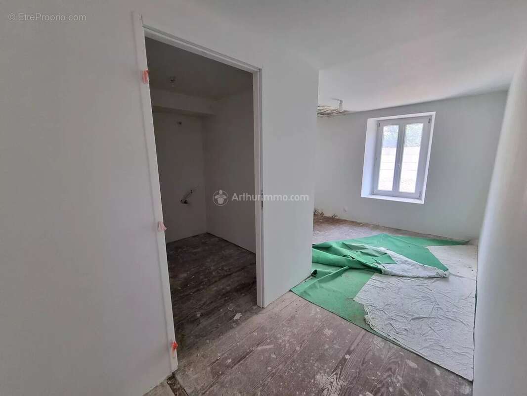 Appartement à HARREVILLE-LES-CHANTEURS