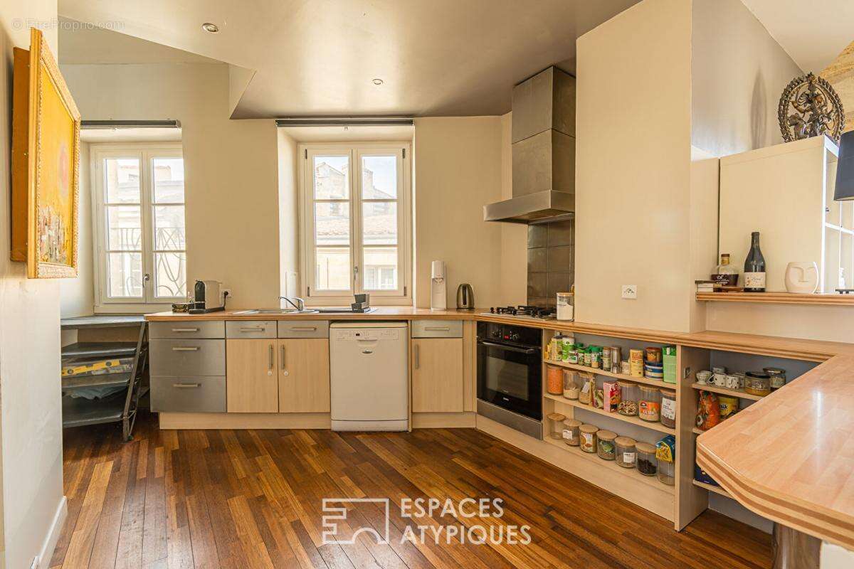 Appartement à BORDEAUX