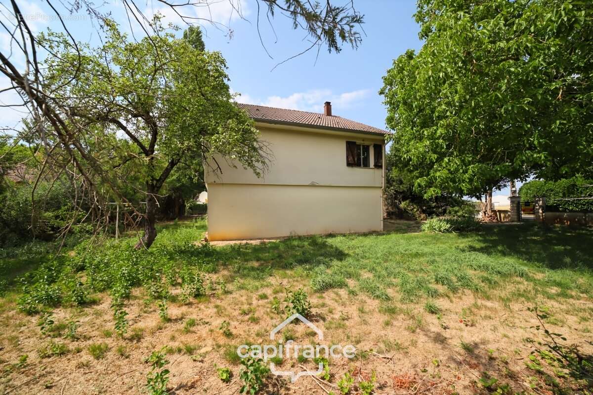 Maison sur sous-sol complet à rénover à Beaufort (39190), idéal premier achat ou investissement - photo 15