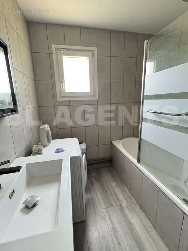 IMG_2007 - Maison à CREPY-EN-VALOIS