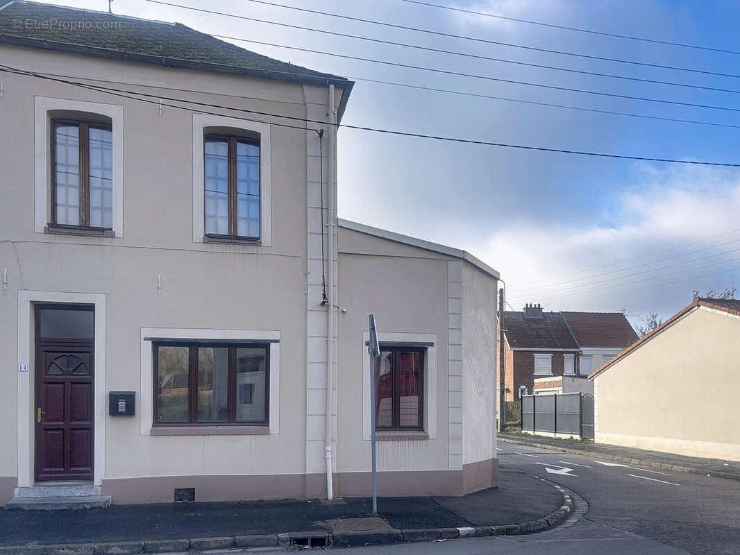 Maison à ONNAING
