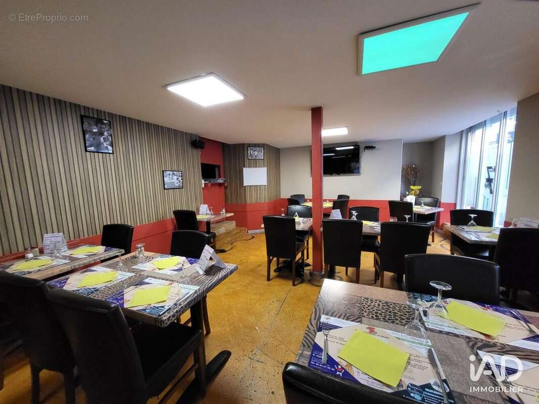 Photo 5 - Commerce à CHARLEVILLE-MEZIERES