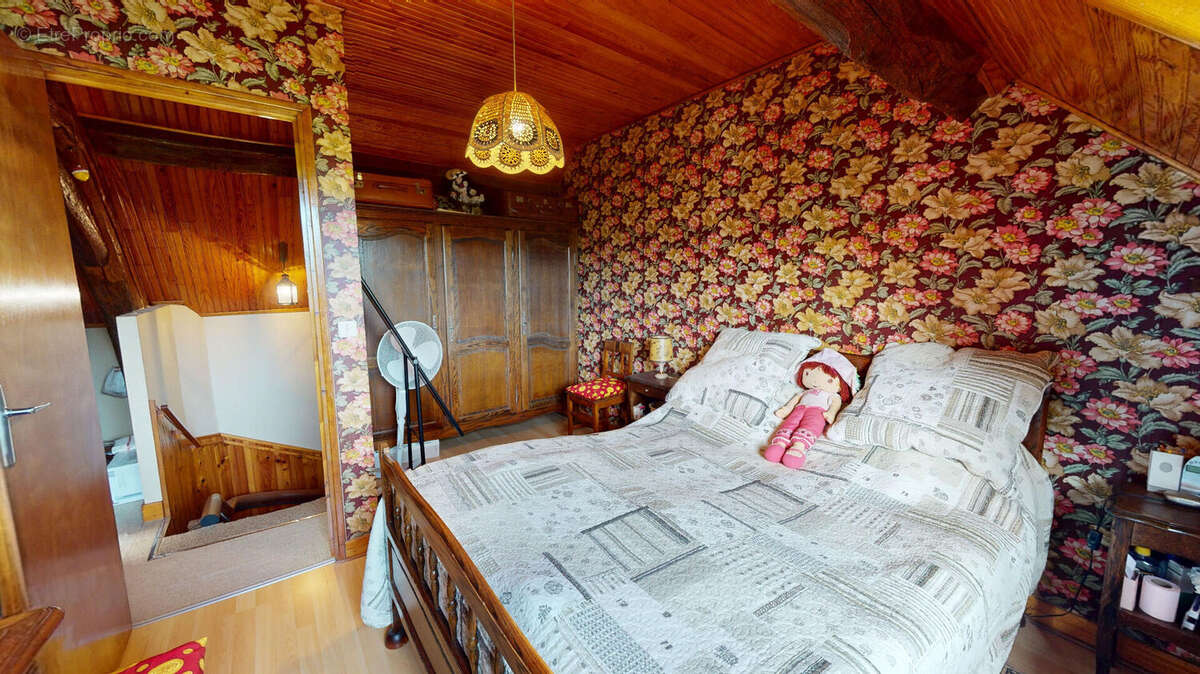 Maison à MENETOU-COUTURE