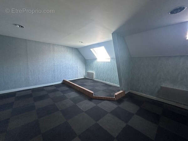 Autre à NEUFCHATEL-EN-BRAY