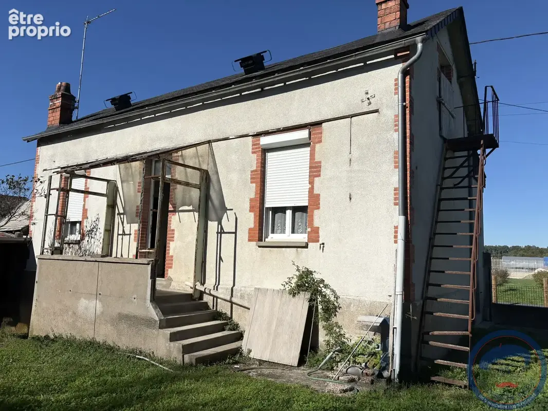 Maison à rénover sur St Pierre des Corps - photo 1