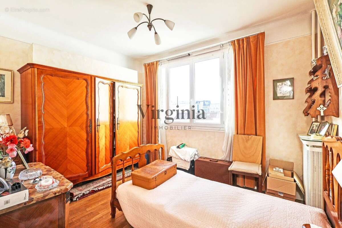Appartement à CHARENTON-LE-PONT