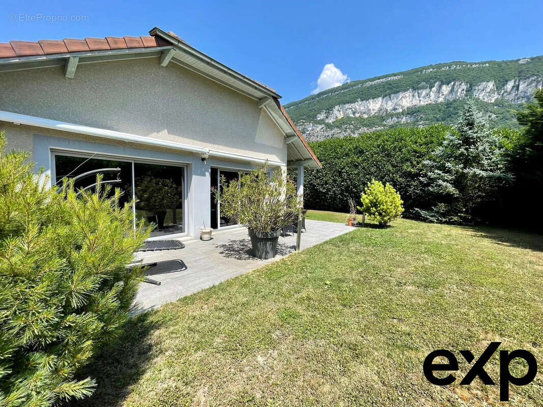 Maison à CHINDRIEUX