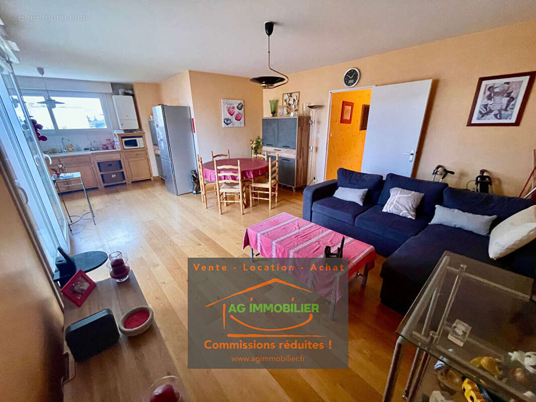 Appartement à MONTGERMONT