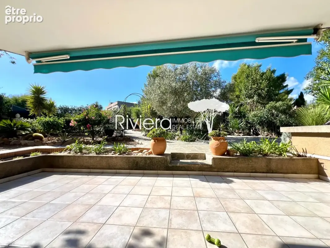 T2 avec jardin de 300m2 proche centre et plage ! - photo 3