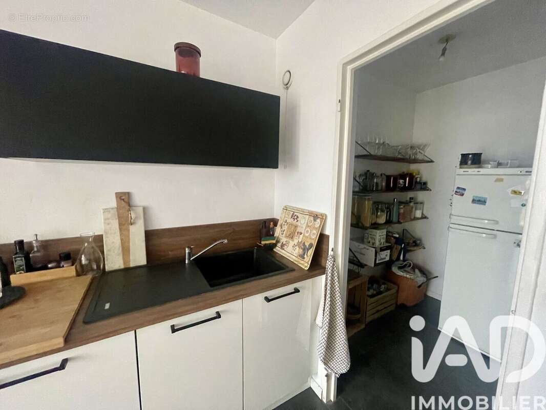 Photo 9 - Appartement à FLEURY-LES-AUBRAIS