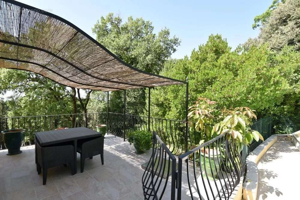Maison à FAYENCE