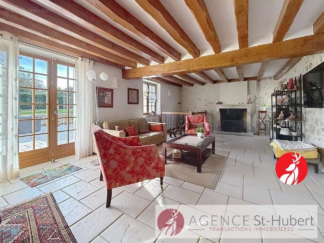 Maison à FONTAINEBLEAU