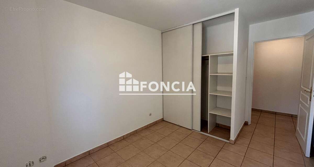 A vendre-CARPENTRAS Beau T4 avec terrasse et garage - photo 8