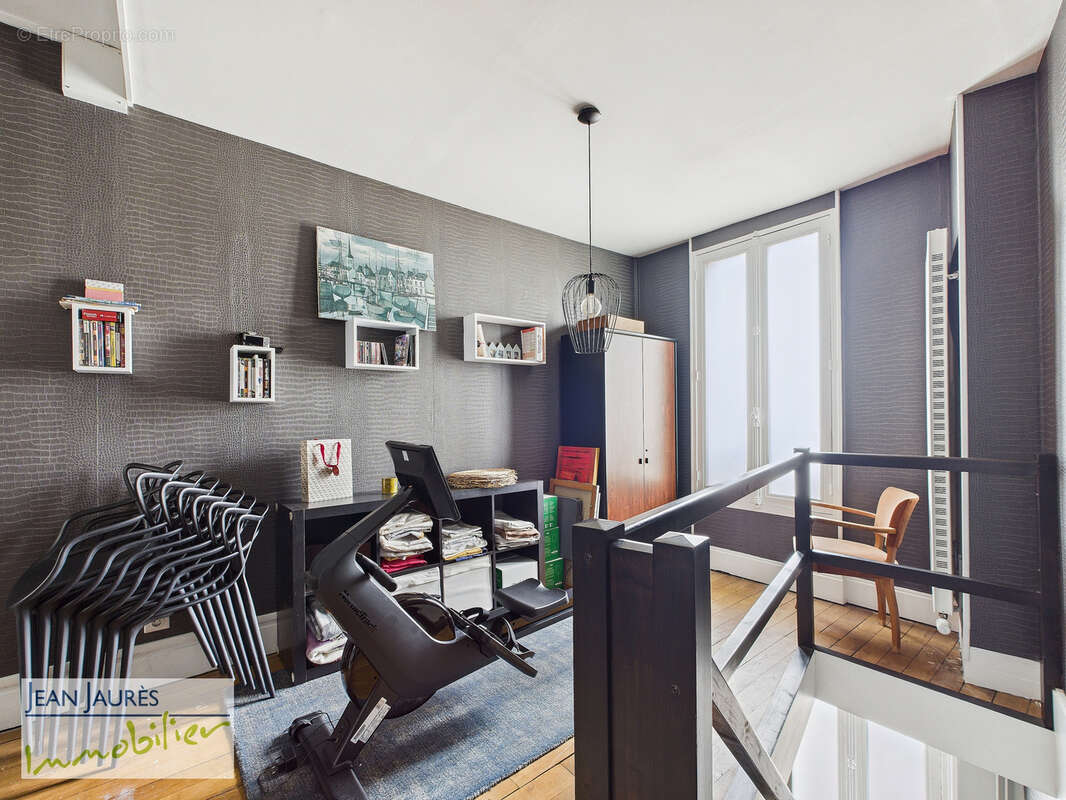 Maison à SAINTE-SAVINE