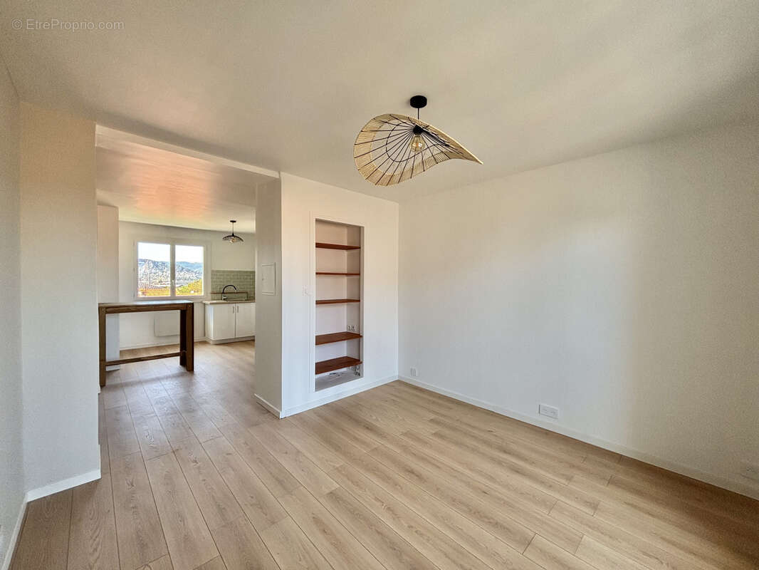 Petit charran   appartement t3 rénové   55 m2   balcon   vue sur crussol - photo 13