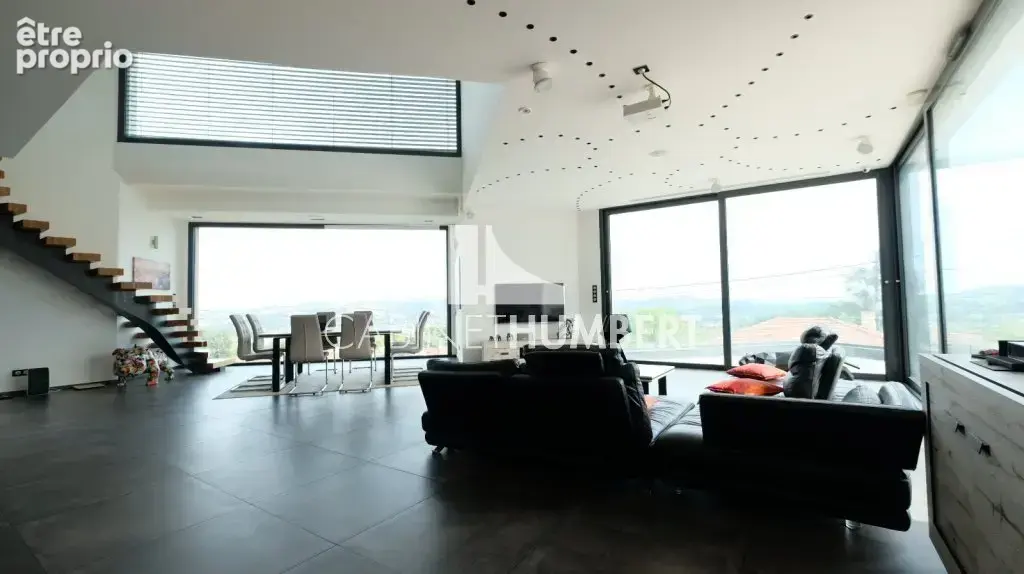 Maison 7 pièces 282 m² à vendre à Saint-Etienne (42000) - photo 9