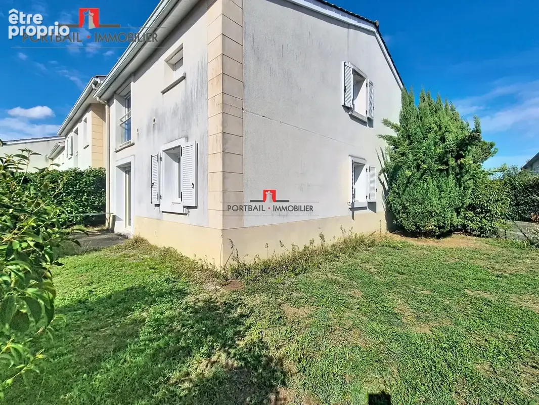 Photo Appartement à Saint-Andre-De-Cubzac au prix de 153 600€