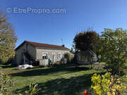 Maison à CHALLIGNAC