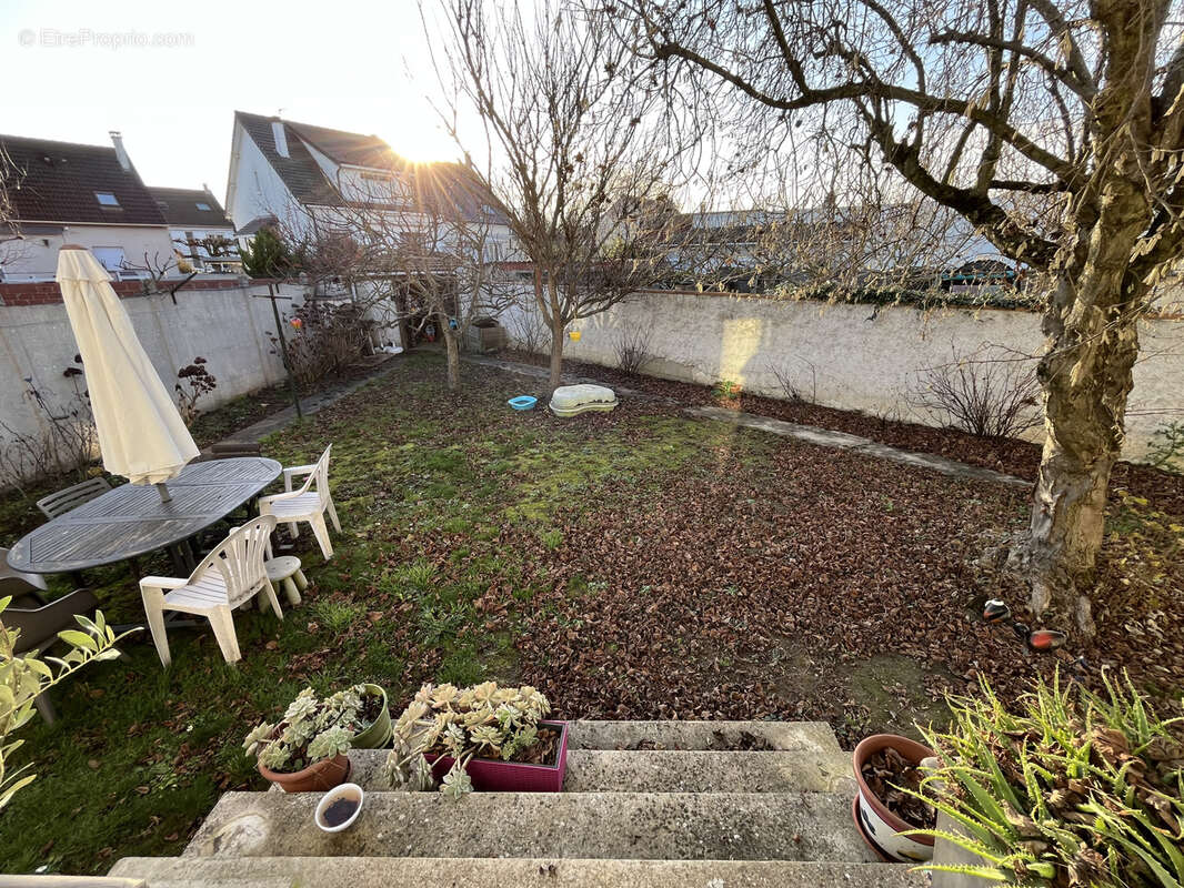 Maison à PARAY-VIEILLE-POSTE