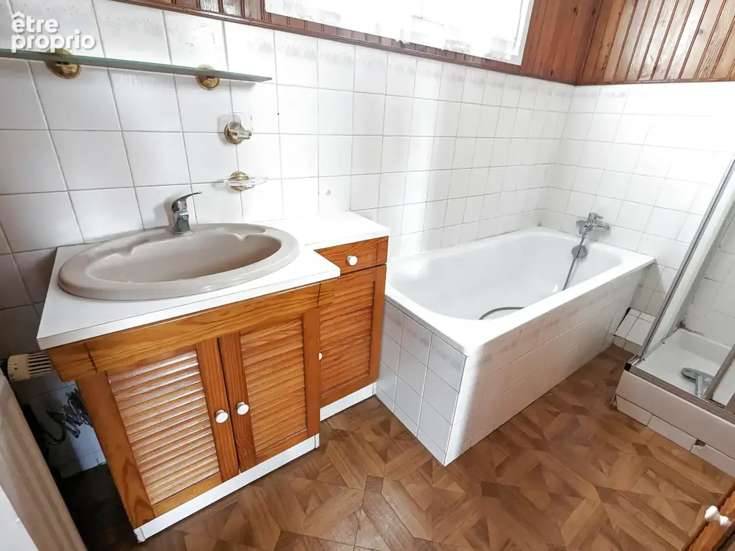 EXCLUSIVITÉ  !  Maison de ville sur s.sol complet - photo 4
