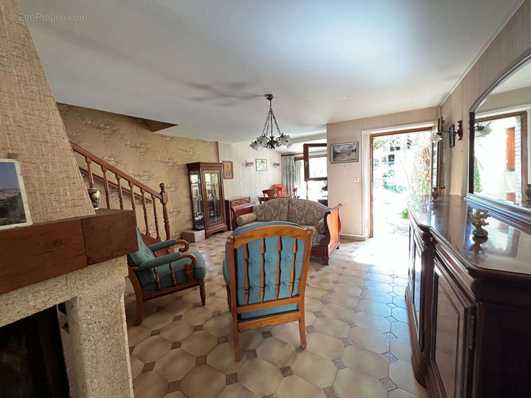 Maison à CAUSSADE
