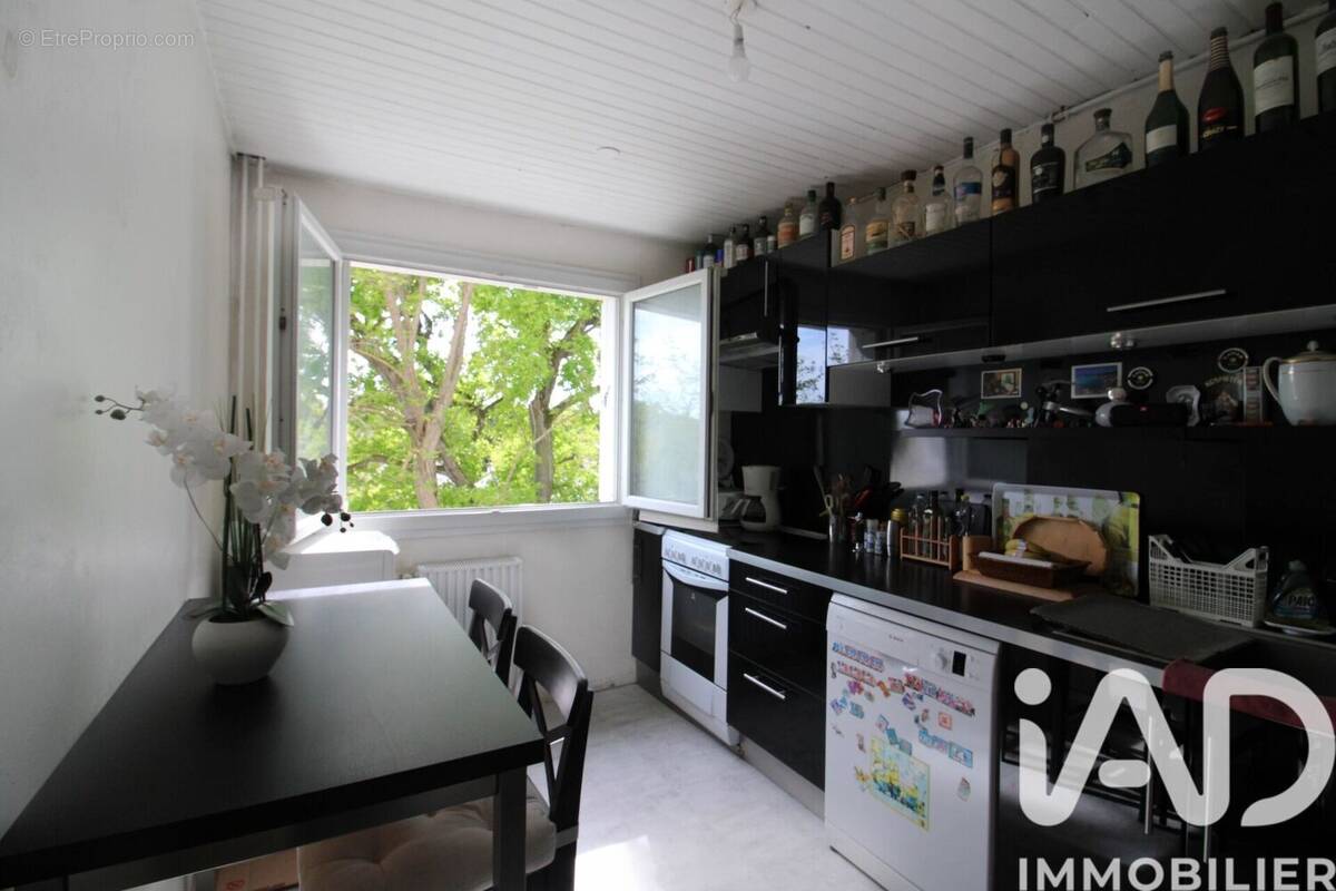 Photo 1 - Appartement à VERNEUIL-SUR-SEINE