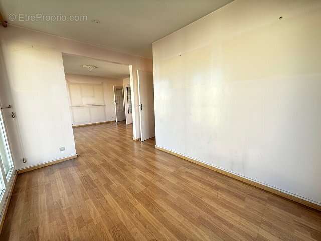 Appartement à MAISONS-ALFORT