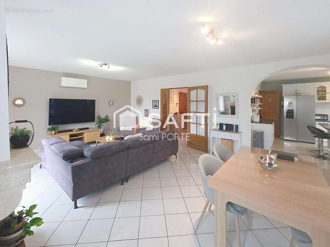 Photo 2 - Maison à LA SAULCE
