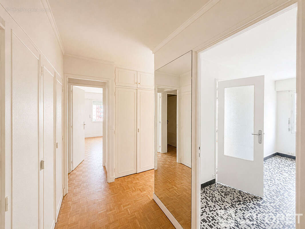 Appartement Sevres 3 pièce(s) 67,17 m2 - photo 5