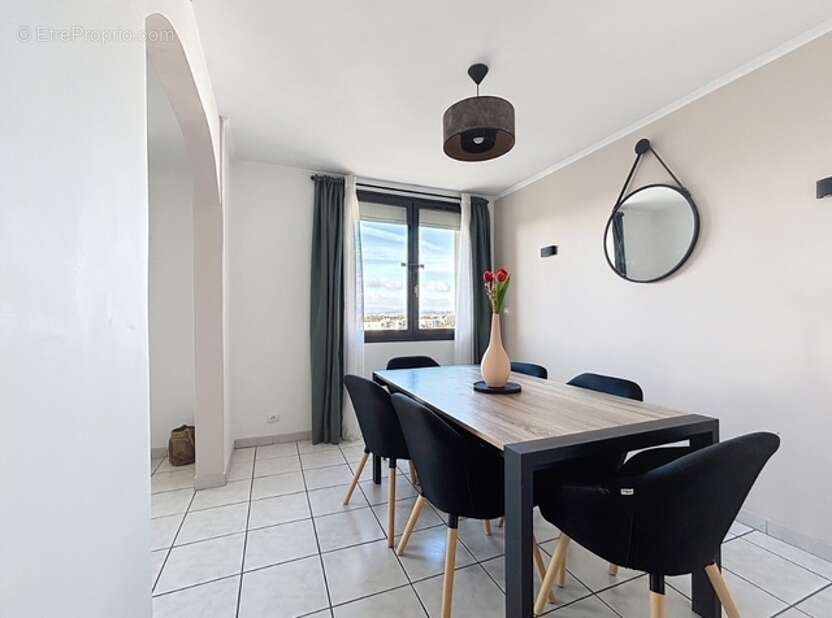 Appartement à SAINT-PRIEST